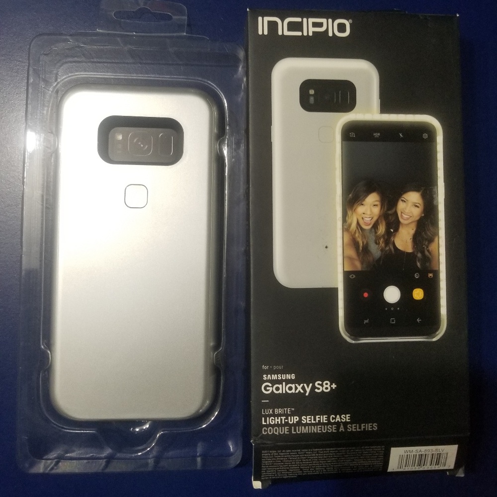 Brand New Incipio Galaxy S8+ Light -up selfie case